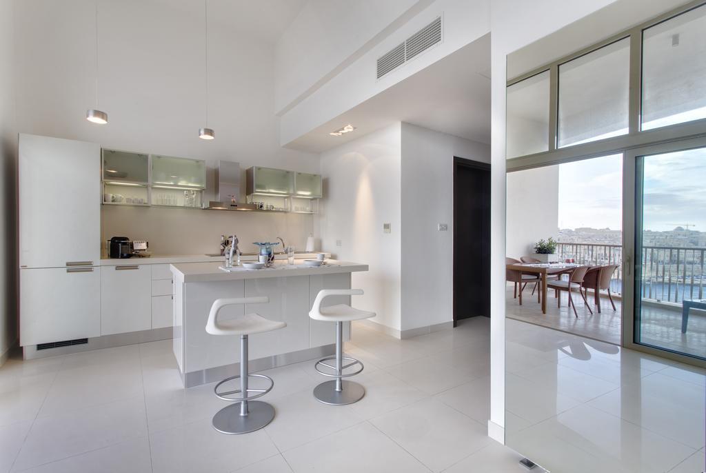 סליאמה Marvellous Apartment In Tigne Point מראה חיצוני תמונה