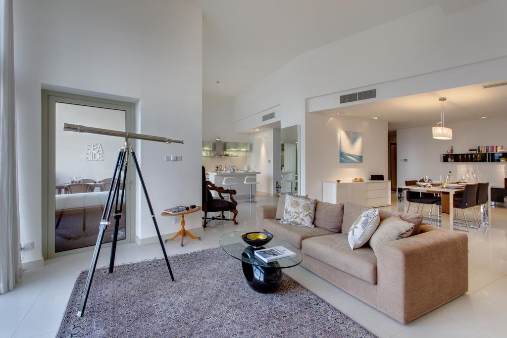 סליאמה Marvellous Apartment In Tigne Point מראה חיצוני תמונה
