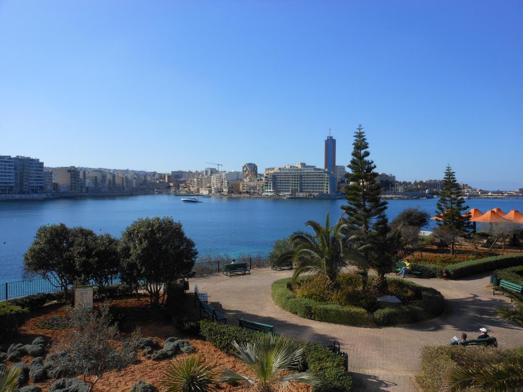 סליאמה Marvellous Apartment In Tigne Point מראה חיצוני תמונה
