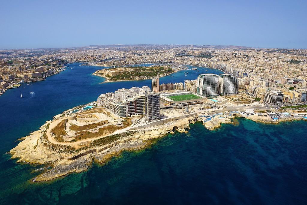 סליאמה Marvellous Apartment In Tigne Point מראה חיצוני תמונה